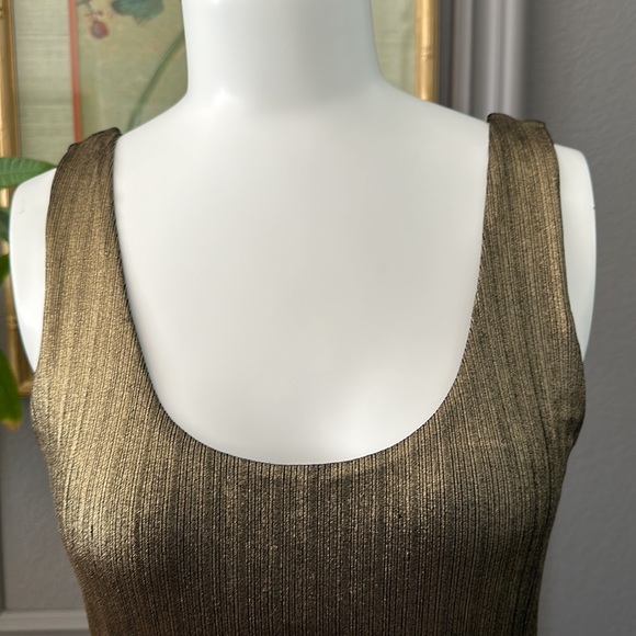 Dress - Picture 3 of 6